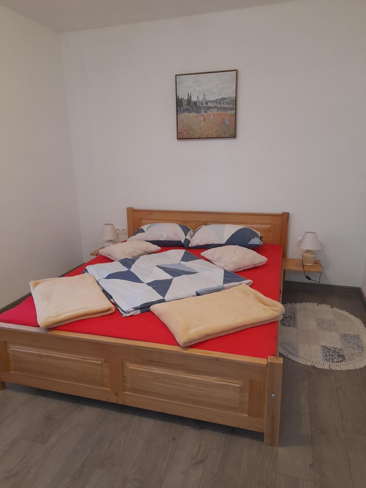 Studio Apartments Adian Korenica Oda fotoğraf