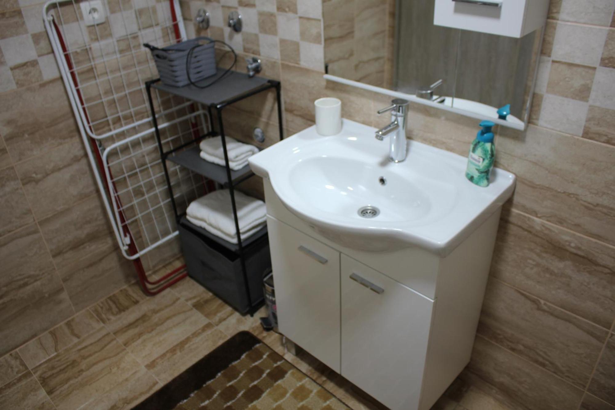 Studio Apartments Adian Korenica Oda fotoğraf